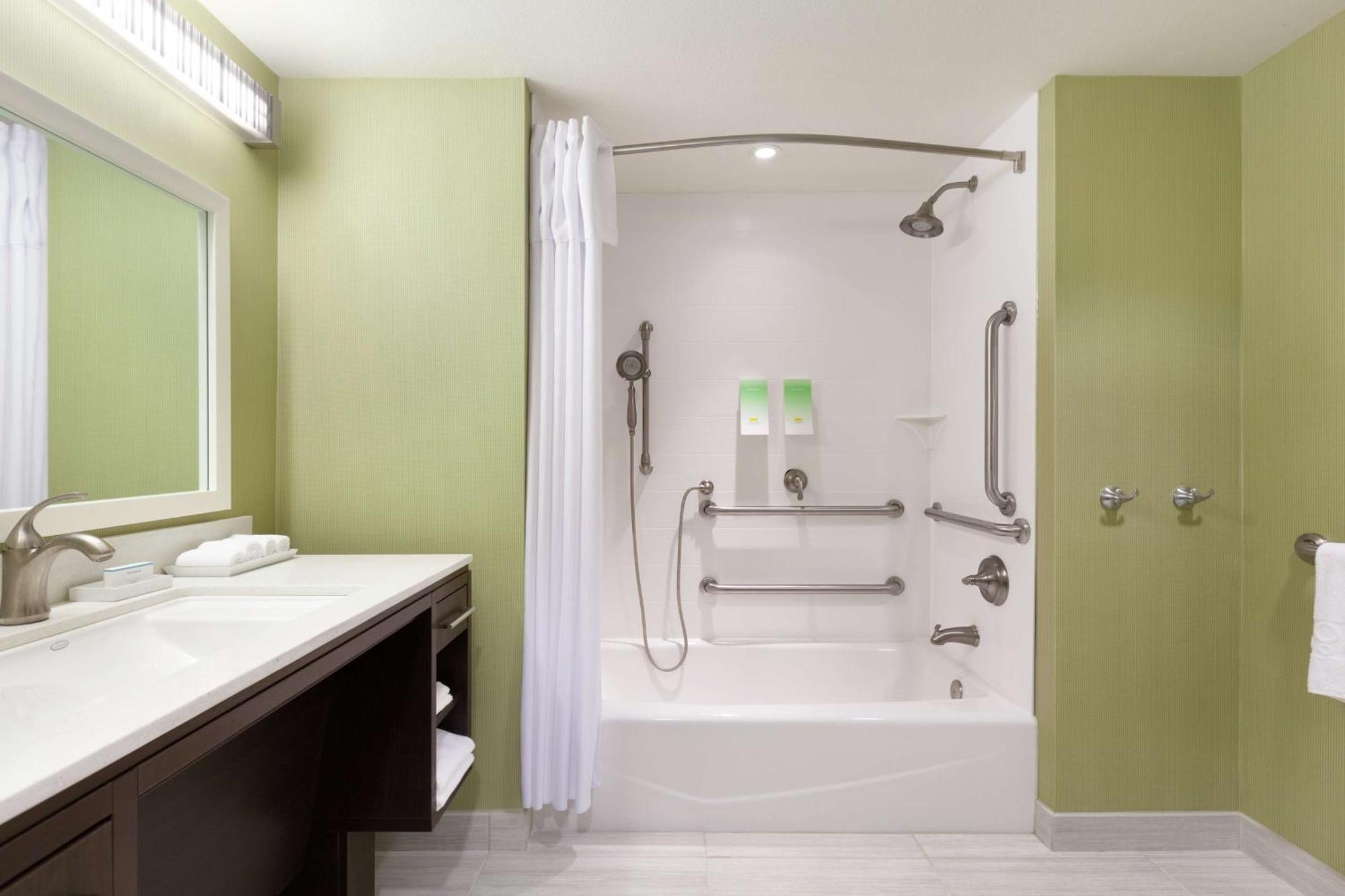 Home2 Suites By Hilton Seattle Airport Таквила Экстерьер фото